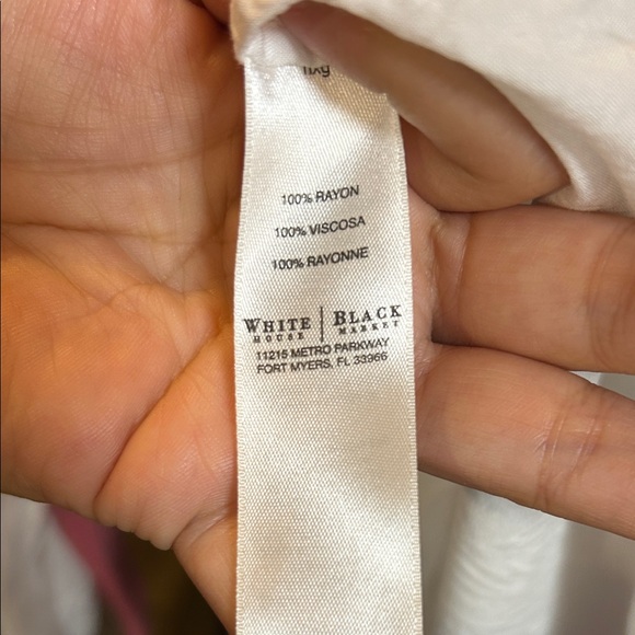 White House Black Market White Long Sleeve Top - Picture 4 of 4
